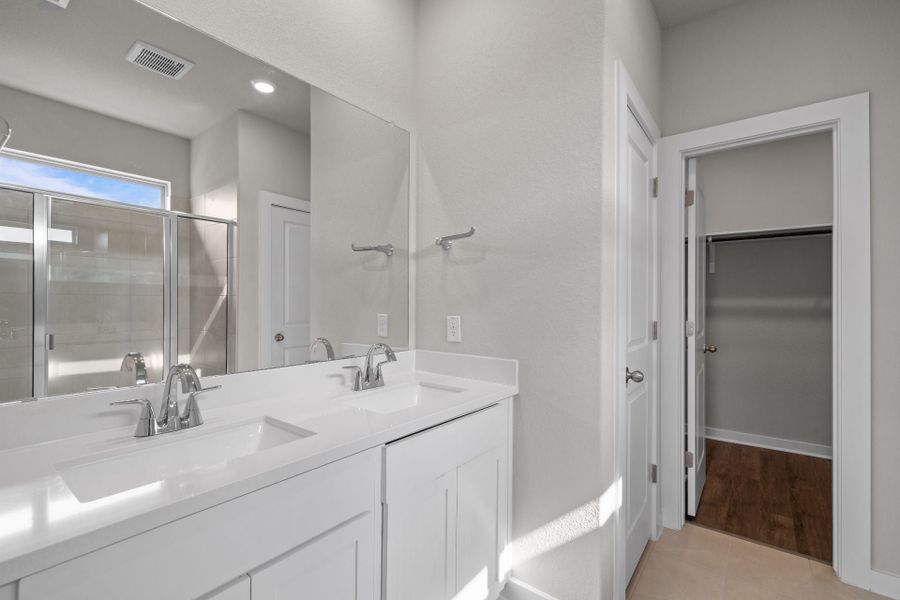 4br New Home in Cedar Creek, TX.  - Slide 19