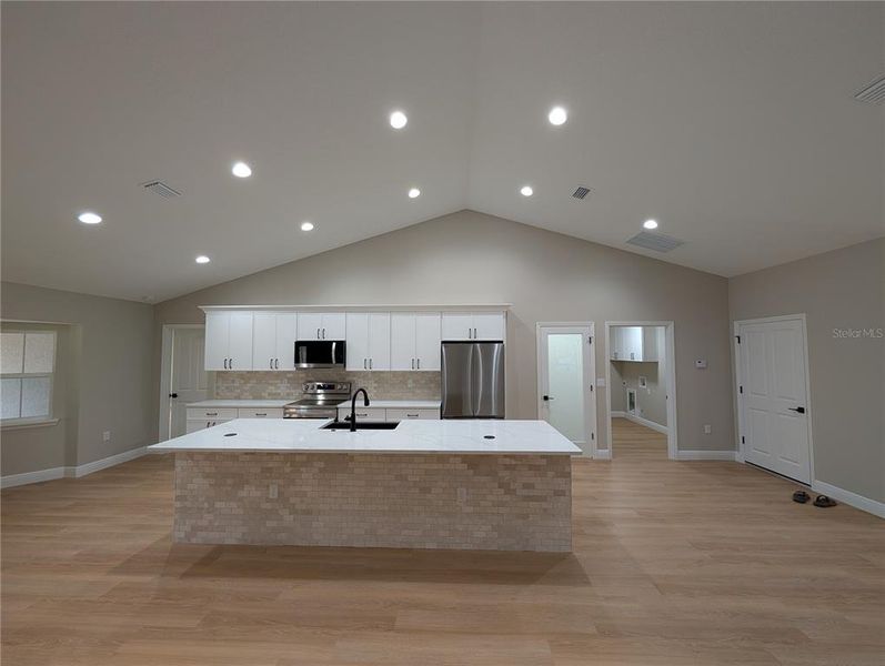Furnished interior view inside a new home in , Dunnellon (Image 4).