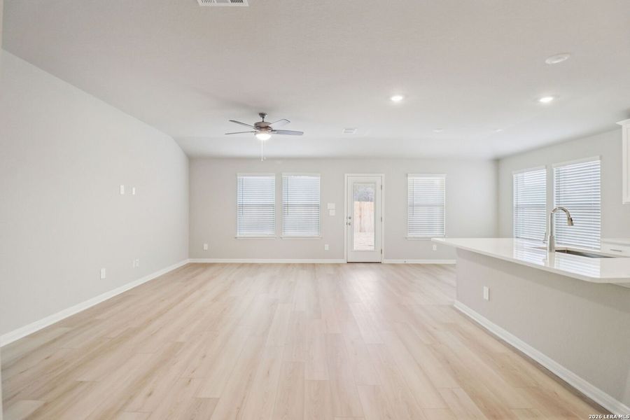Spacious, unfurnished interior of a new home in Sagebrooke - Classic Series, San Antonio (Image 33).