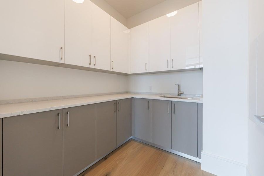 Furnished interior view inside a new home in The Dillon Buckhead, Atlanta (Image 17).