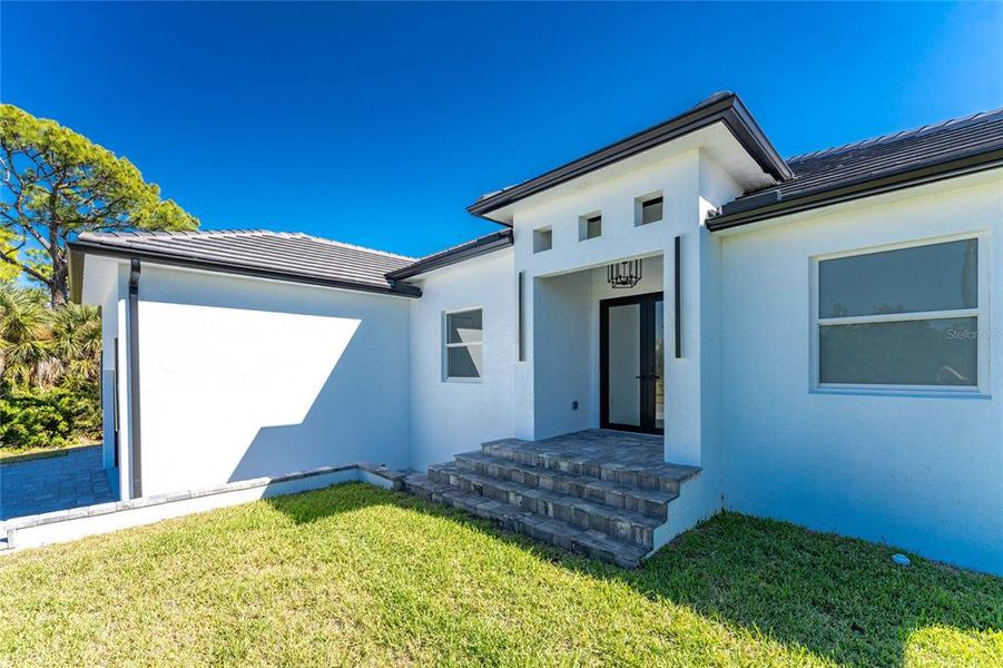 Exterior details and patio area of a home in , Port Charlotte (Image 40). Exterior details and patio area of a home in , Port Charlotte (Image 40).