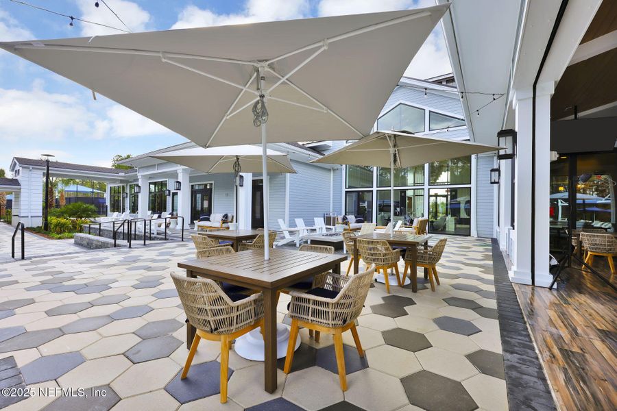 Community amenities in Del Webb Wildlight, Yulee (Image 29).