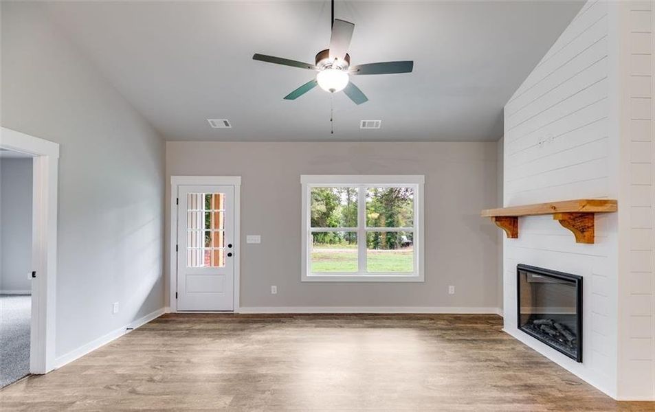Spacious, unfurnished interior of a new home in , Buchanan (Image 17).