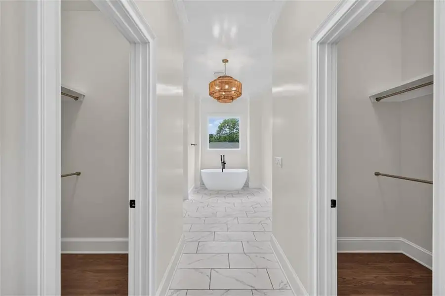 Image 59 of a home in .