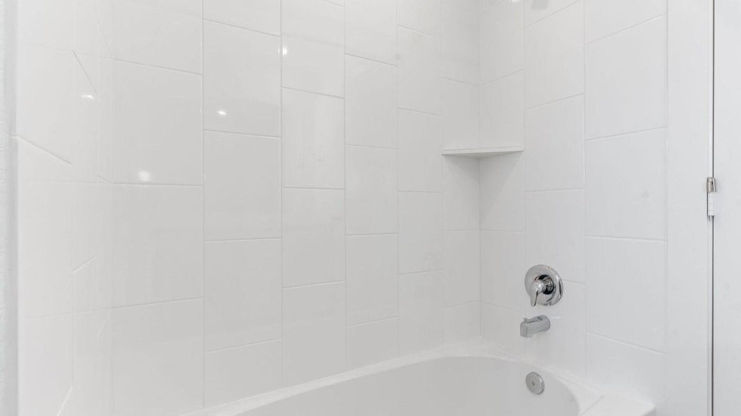 *All images, rooms measurements are approximate. All information, including pricing, is subject to change.