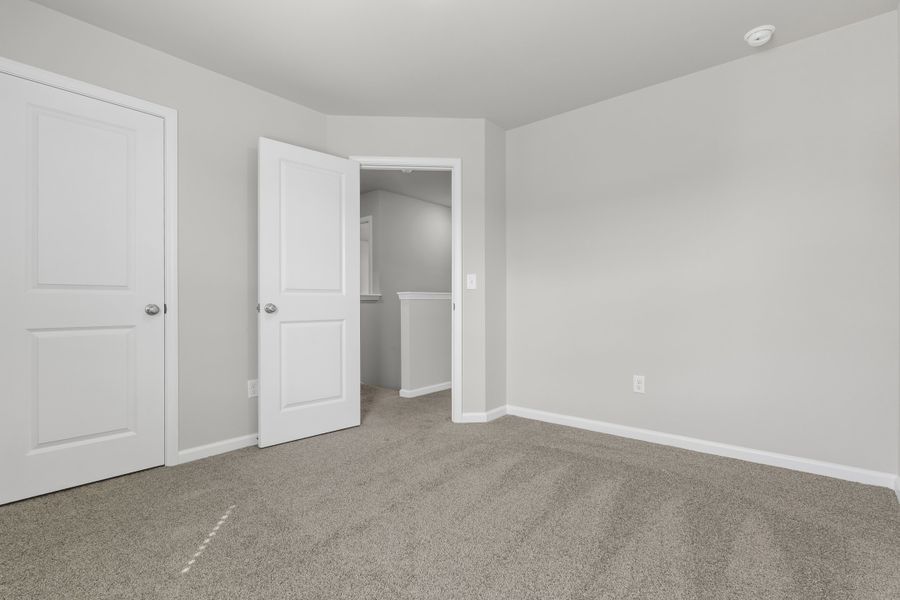Representative unfurnished interior of a home built from the Poplar A by McGuinn Homes in Rivers Crossing, Aiken (Image 43). Representative unfurnished interior of a home built from the Poplar A by McGuinn Homes in Rivers Crossing, Aiken (Image 43).