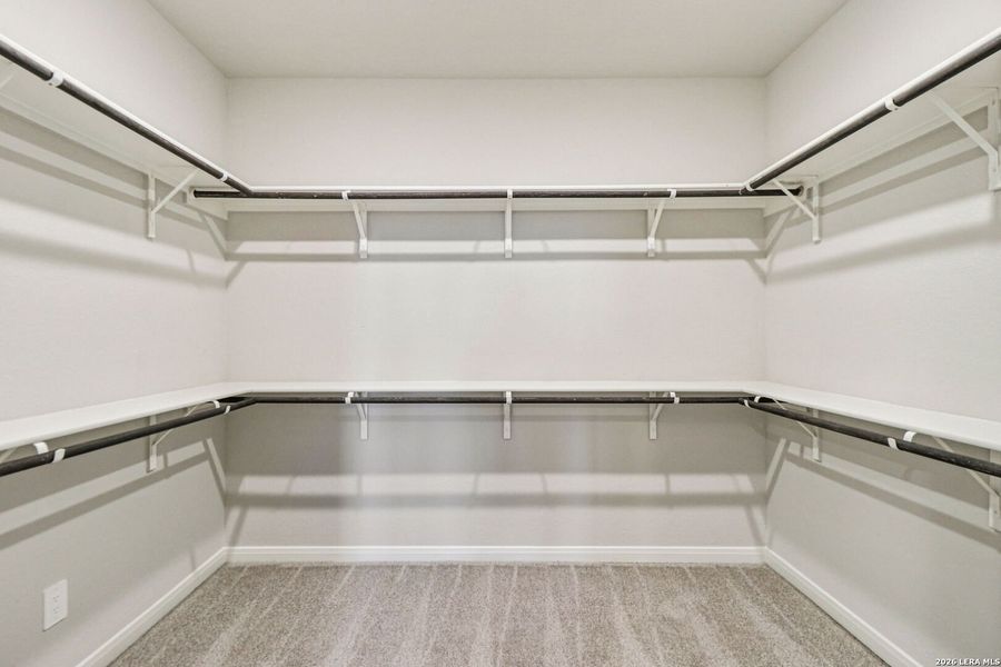 Spacious, unfurnished interior of a new home in Sagebrooke - Premier Series, San Antonio (Image 39).