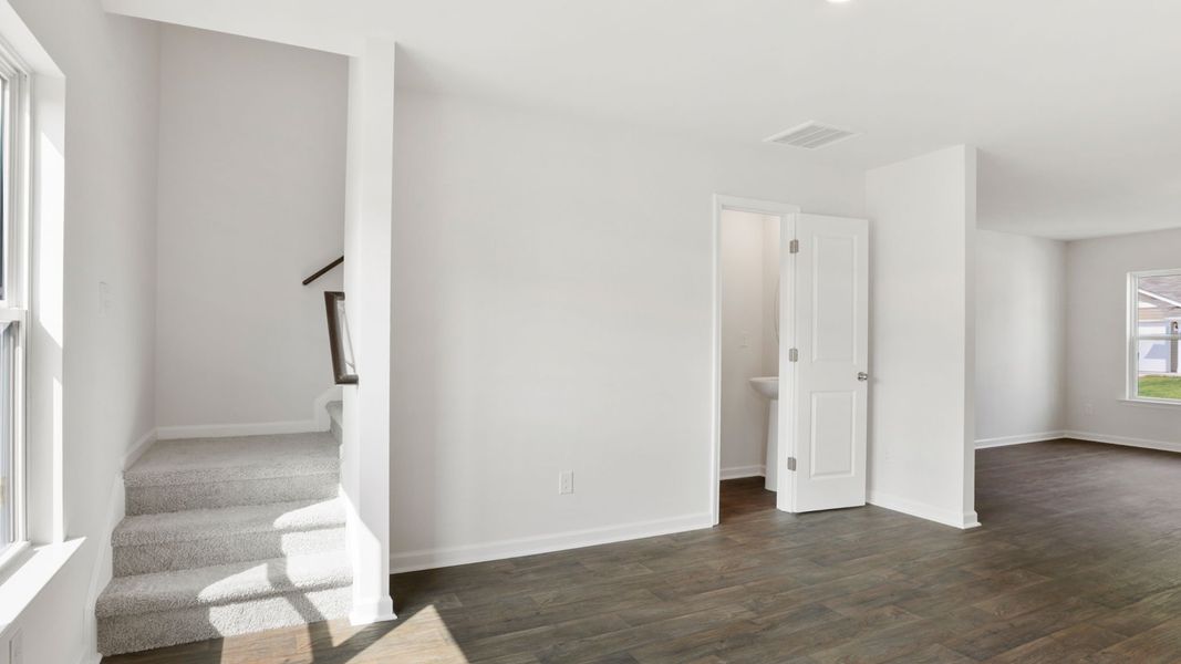 Spacious, unfurnished interior of a new home in Wildbrook Village, Waynesville (Image 20).