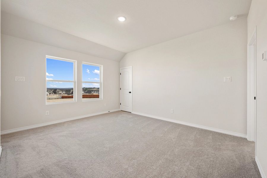 Spacious, unfurnished interior of a new home in The Homestead at Lariat, Liberty Hill (Image 46).