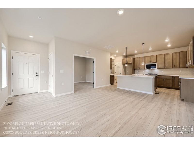 Spacious, unfurnished interior of a new home in , Westminster (Image 18).