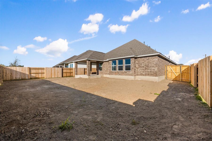 Photos are representative images and renderings for illustrative purposes only. Actual structural options and design images of the home may vary. Photos are representative images and renderings for illustrative purposes only. Actual structural options and design images of the home may vary.