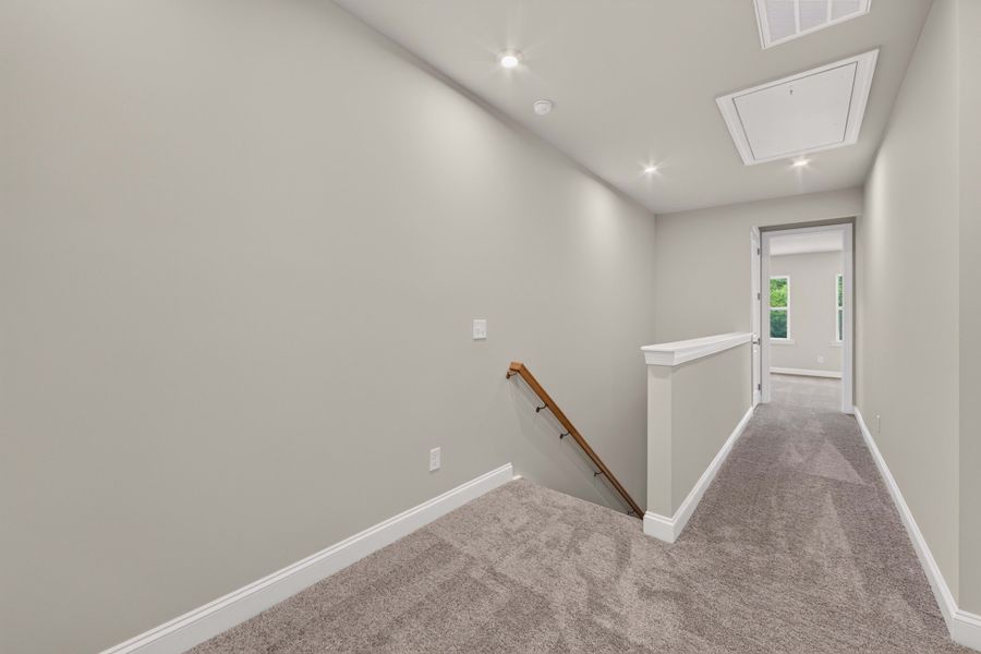 Spacious, unfurnished interior of a new home in Old Town Village, Waxhaw (Image 37). Spacious, unfurnished interior of a new home in Old Town Village, Waxhaw (Image 37).