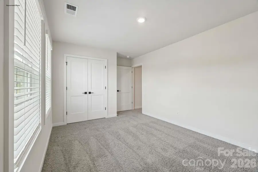 Spacious, unfurnished interior of a new home in Avalon of Gastonia, Gastonia (Image 20).