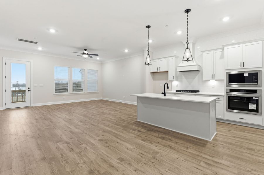 450 Buckwood Avenue, Thompson's Station, TN. - Slide 11 450 Buckwood Avenue, Thompson's Station, TN. - Slide 11