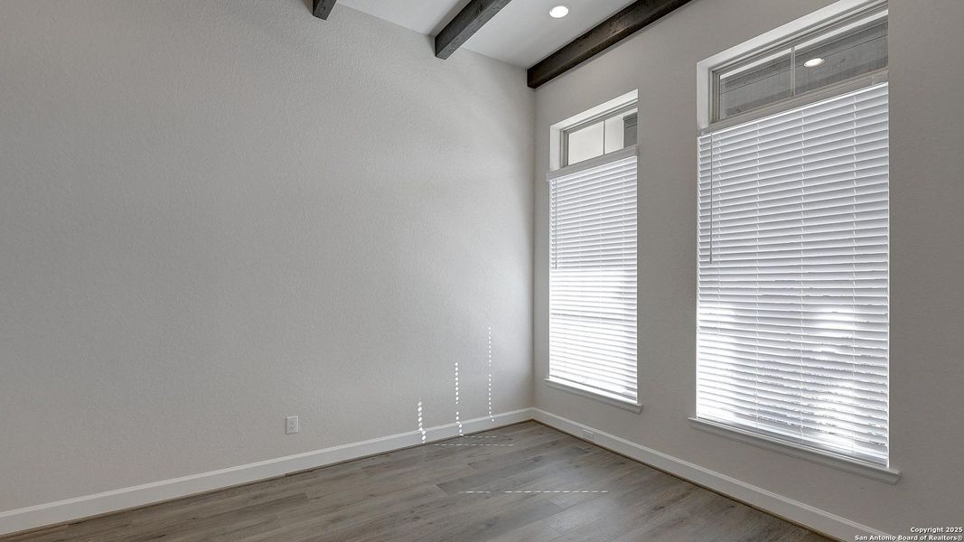 Spacious, unfurnished interior of a new home in Esperanza 80', Boerne (Image 25). Spacious, unfurnished interior of a new home in Esperanza 80', Boerne (Image 25).