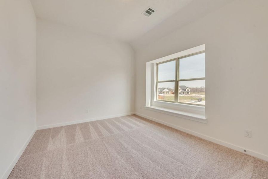 Spacious, unfurnished interior of a new home in Chatham Reserve, Providence Village (Image 31).