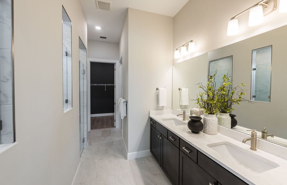 Furnished interior view inside a new home in Emerson Oaks, Vero Beach (Image 12).