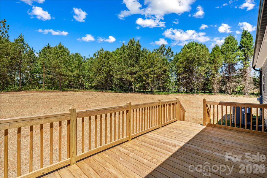 Exterior details and patio area of a home in , Catawba (Image 21).