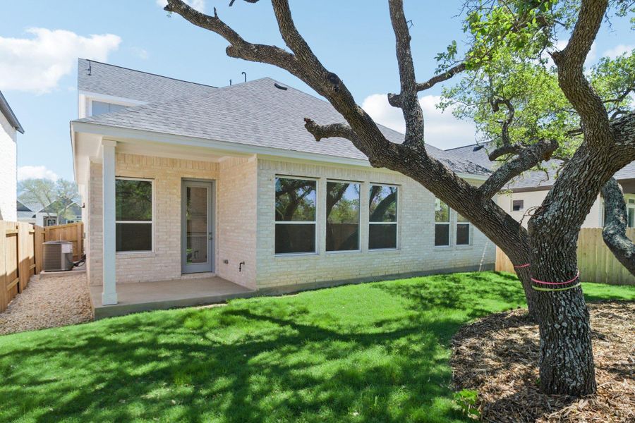 Exterior details and patio area of a home in Persimmon, Buda (Image 23).