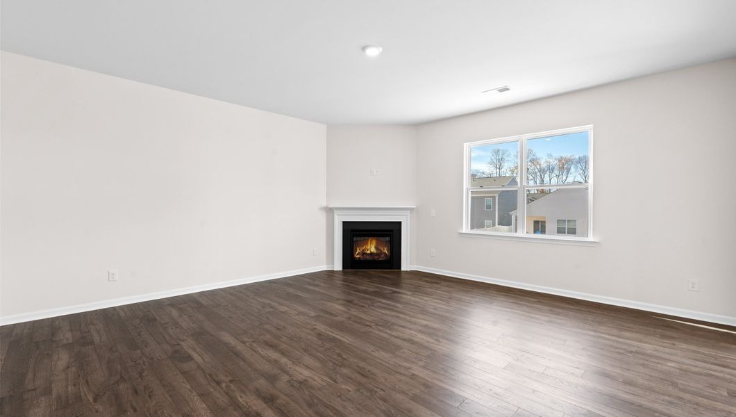 Representative unfurnished interior of a home built from the Biltmore by D.R. Horton in Hunters Ridge, Woodruff (Image 19).