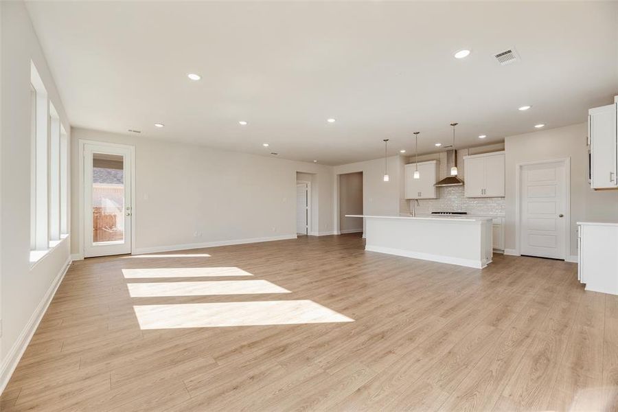 Spacious, unfurnished interior of a new home in Villages of Hurricane Creek, Anna (Image 17). Spacious, unfurnished interior of a new home in Villages of Hurricane Creek, Anna (Image 17).
