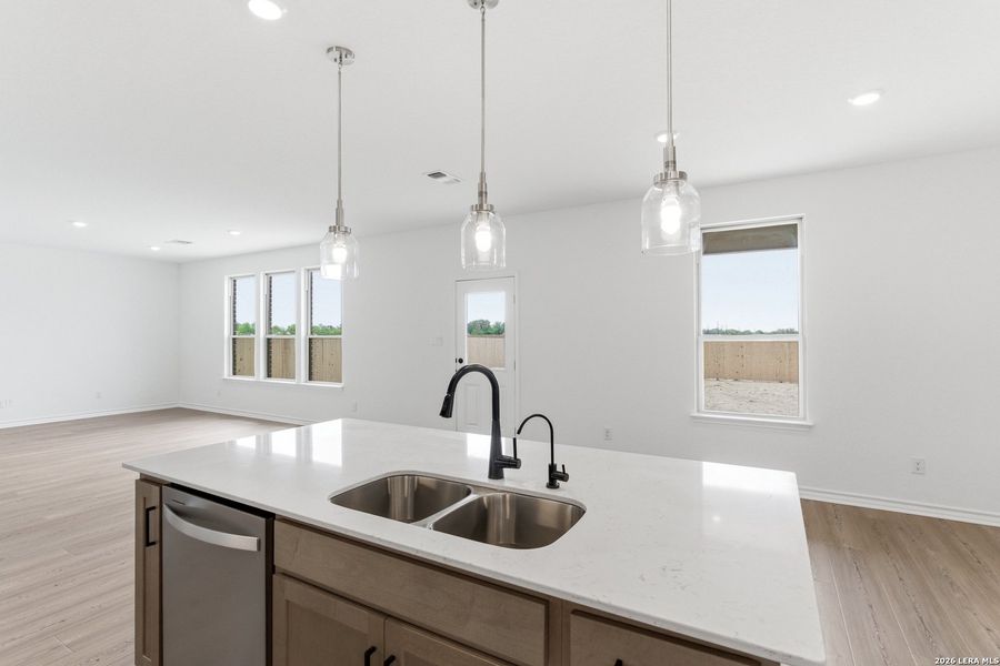 Close-up of interior finishes inside a home in Nopal Valley, San Antonio (Image 20).
