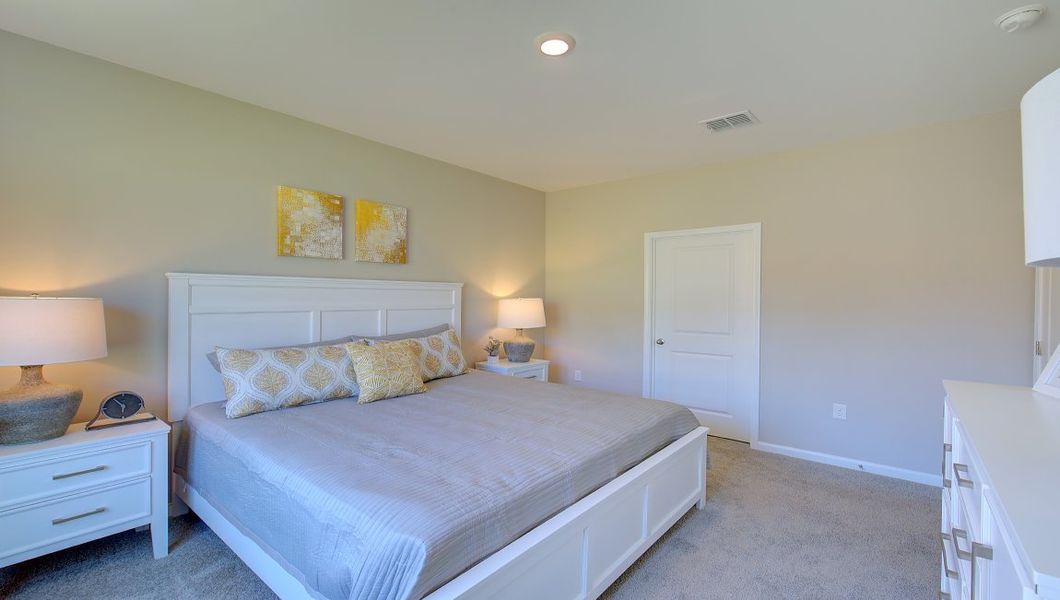 Furnished interior view inside a new home in Valley View, Waynesville (Image 16).