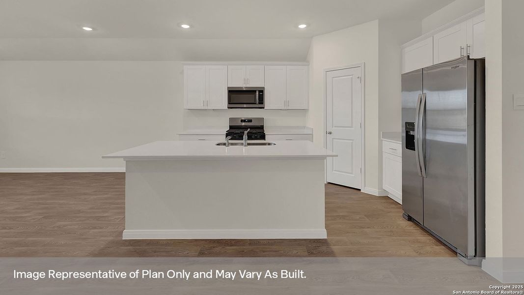 Furnished interior view inside a new home in Paramount, Kyle (Image 11).