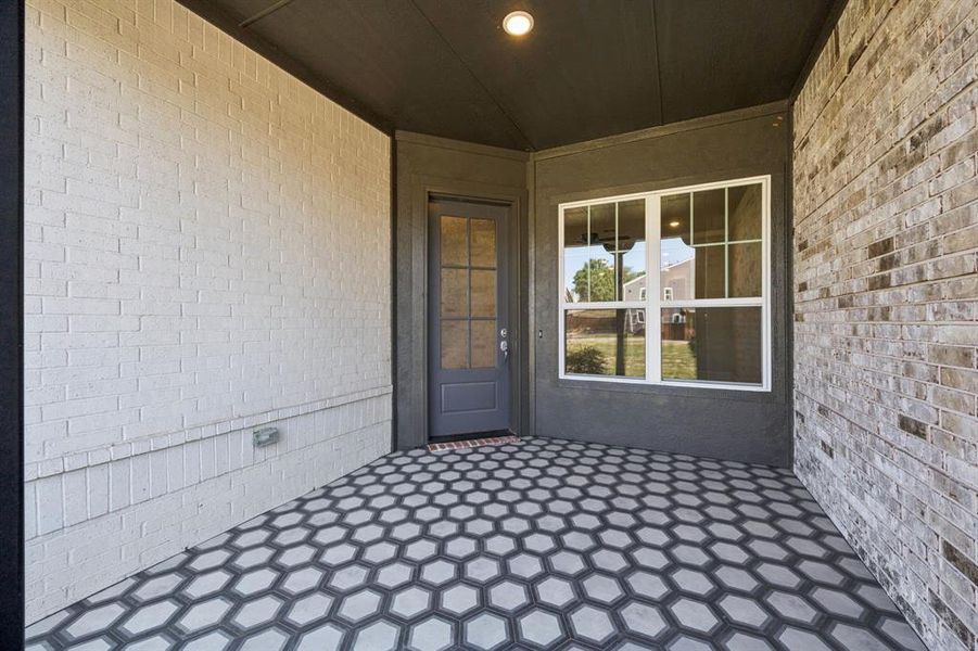 Large and inviting patio at front entrance.