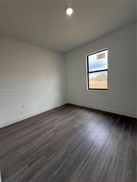 Spacious, unfurnished interior of a new home in , Labelle (Image 14).
