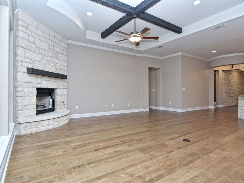 Representative unfurnished interior of a home built from the Madera II by Giddens Homes in Scofield Farms Estates, Georgetown (Image 403).