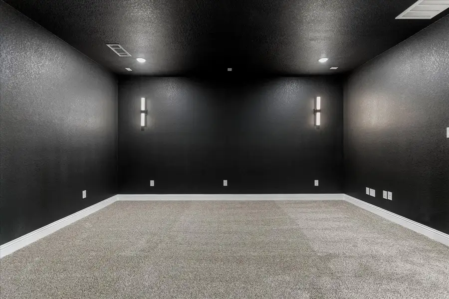 Representative unfurnished interior of a home built from the The Aylin by Doug Parr Custom Homes in Kessler Farms, Brock (Image 45).