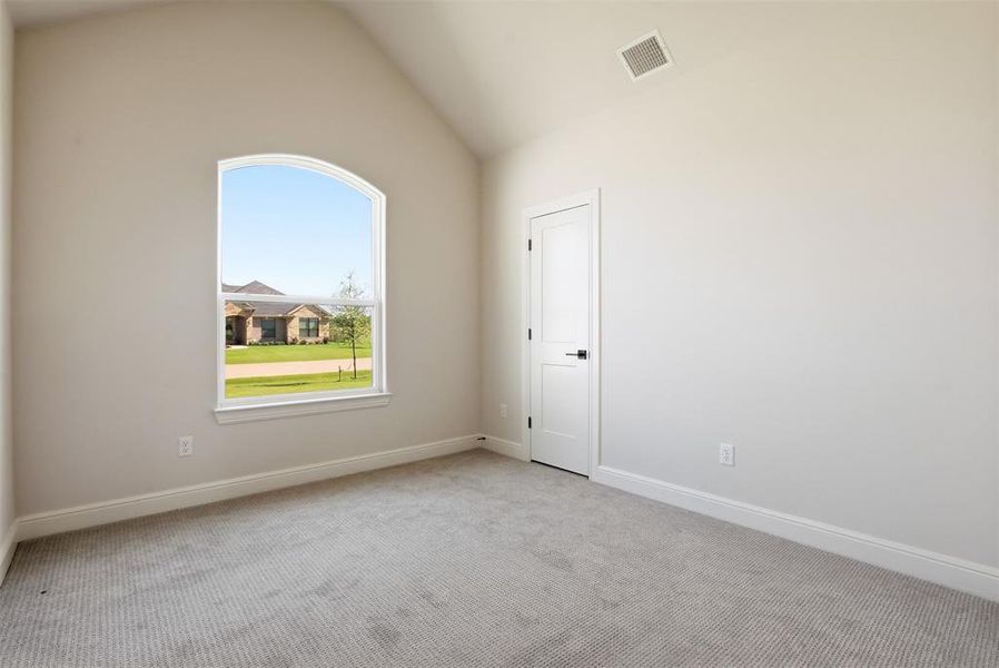 Spacious, unfurnished interior of a new home in , Glen Rose (Image 24). Spacious, unfurnished interior of a new home in , Glen Rose (Image 24).
