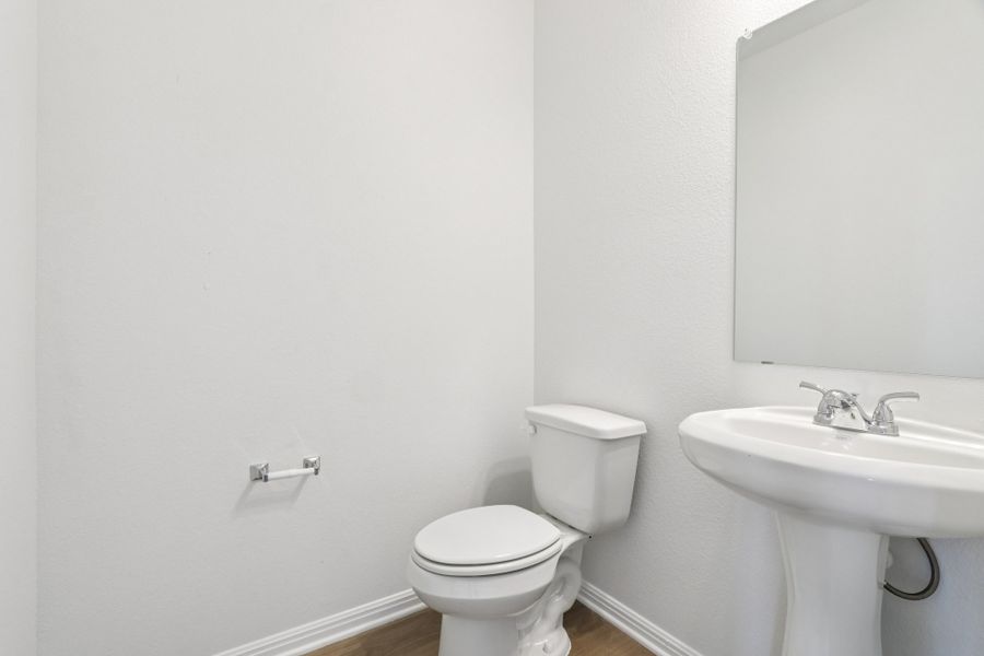 Furnished interior view inside a new home in Porter Country, Buda (Image 7).