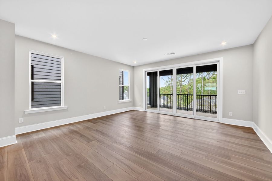 Spacious, unfurnished interior of a new home in Old Town Village, Waxhaw (Image 30). Spacious, unfurnished interior of a new home in Old Town Village, Waxhaw (Image 30).