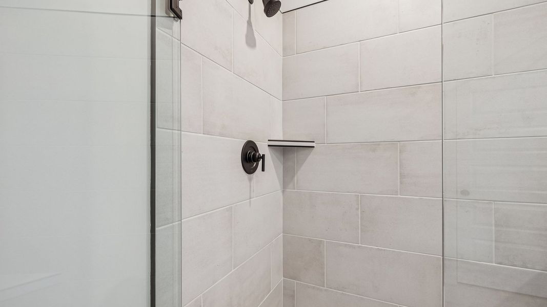 Representative interior finishes for a home built from the Dijon B by D.R. Horton in Harvest Point, Spring Hill (Image 22). Representative interior finishes for a home built from the Dijon B by D.R. Horton in Harvest Point, Spring Hill (Image 22).