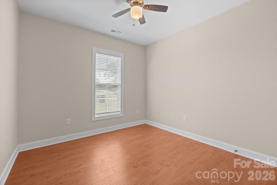Spacious, unfurnished interior of a new home in , Kings Mountain (Image 14).