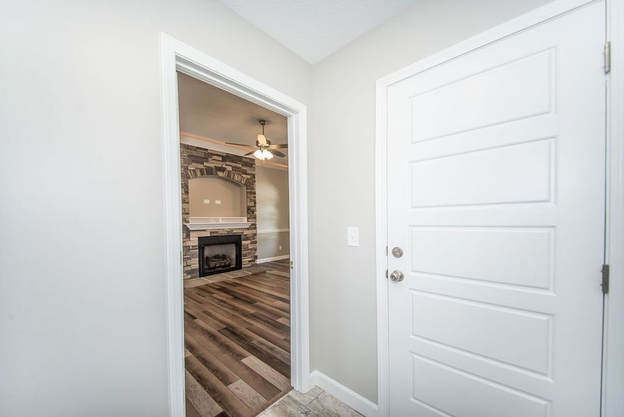 Representative unfurnished interior of a home built from the Pacific by Enchanted Homes in Arcadia Village, Spartanburg (Image 28).