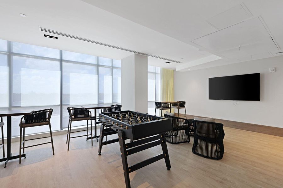 Nautilus 220/Game Room/5th Floor Nautilus 220/Game Room/5th Floor