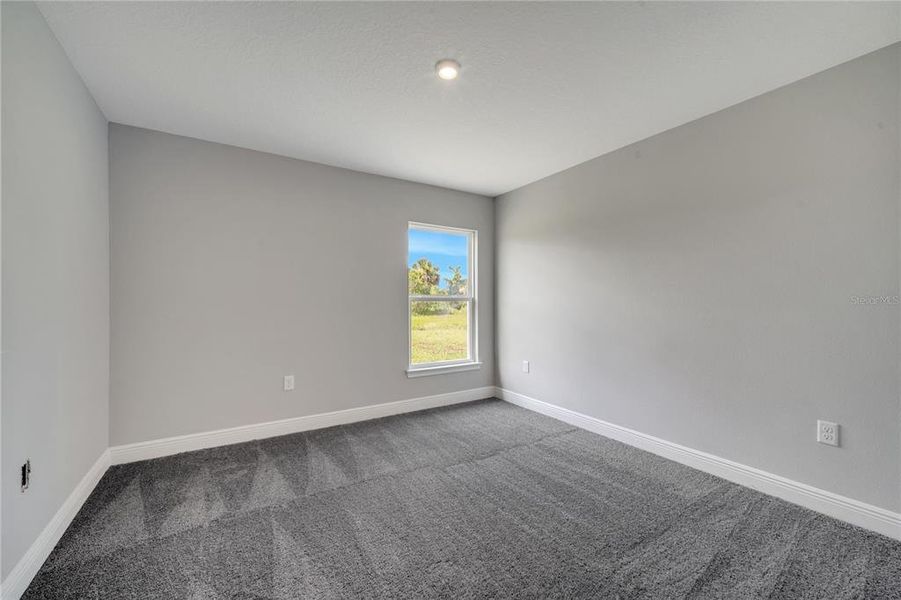 Spacious, unfurnished interior of a new home in , Kissimmee (Image 30).
