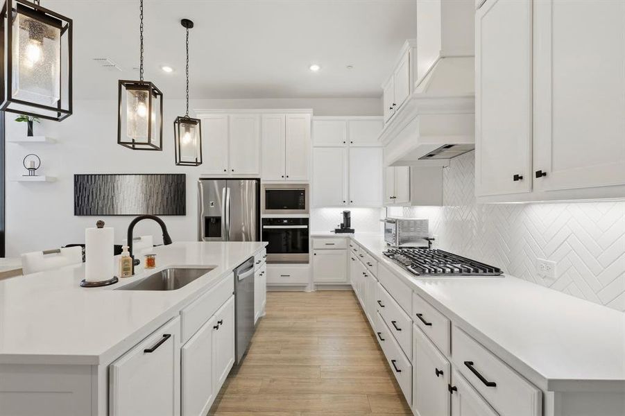 Furnished interior view inside a new home in , Frisco (Image 5).