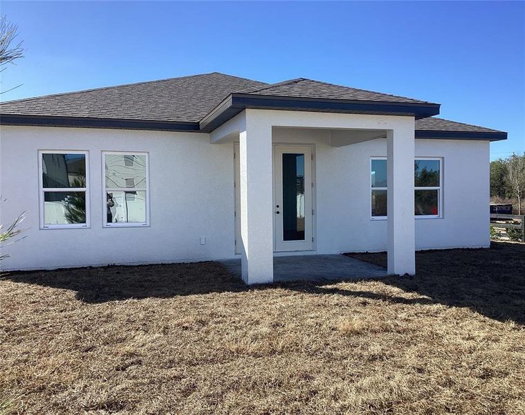 Exterior details and patio area of a home in Sunbrooke, St. Cloud (Image 19). Exterior details and patio area of a home in Sunbrooke, St. Cloud (Image 19).