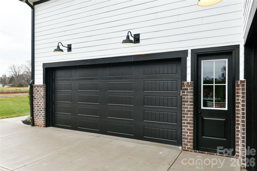 Exterior details and patio area of a home in , Statesville (Image 18).