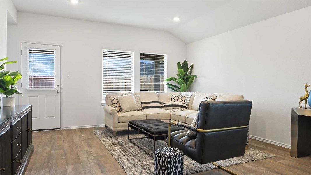 Furnished interior view inside a new home in Tamarron, Fulshear (Image 28).