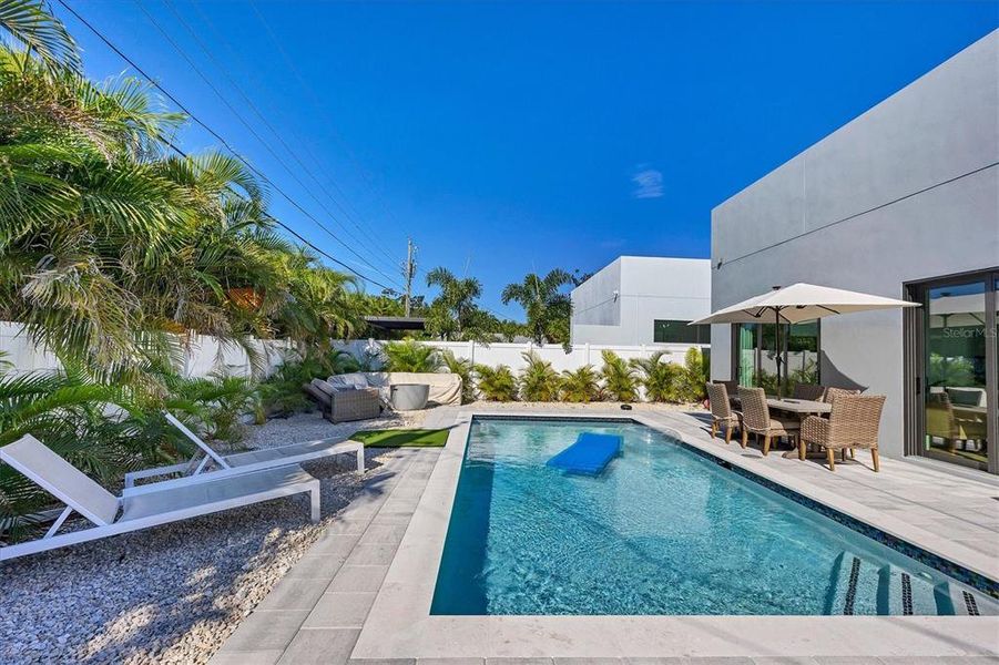 Image 27 of a home in .