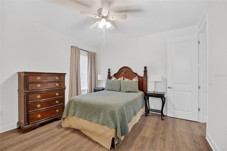 Furnished interior view inside a new home in , Alachua (Image 23).