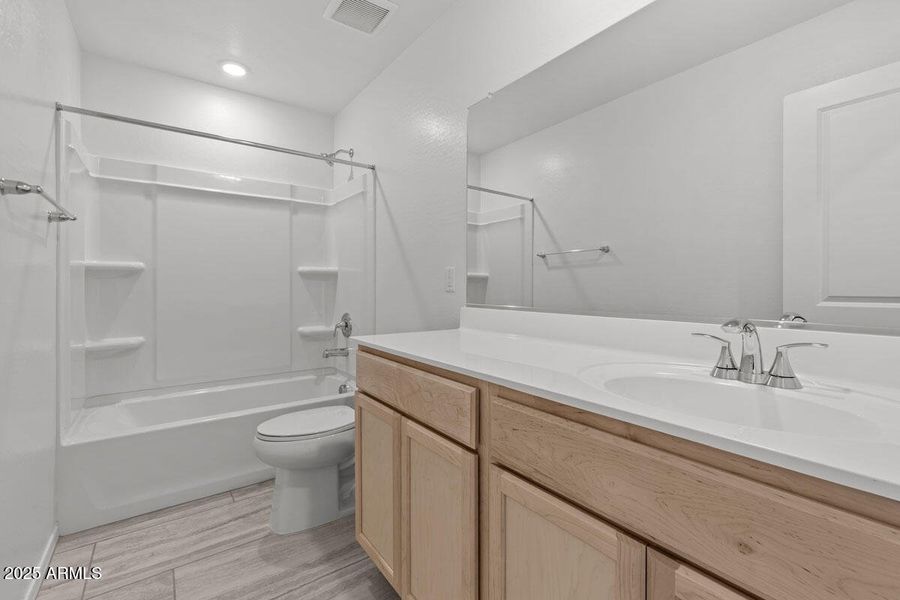 KBPHX_MIR_EntradadelOro-Lot29_8419-1200