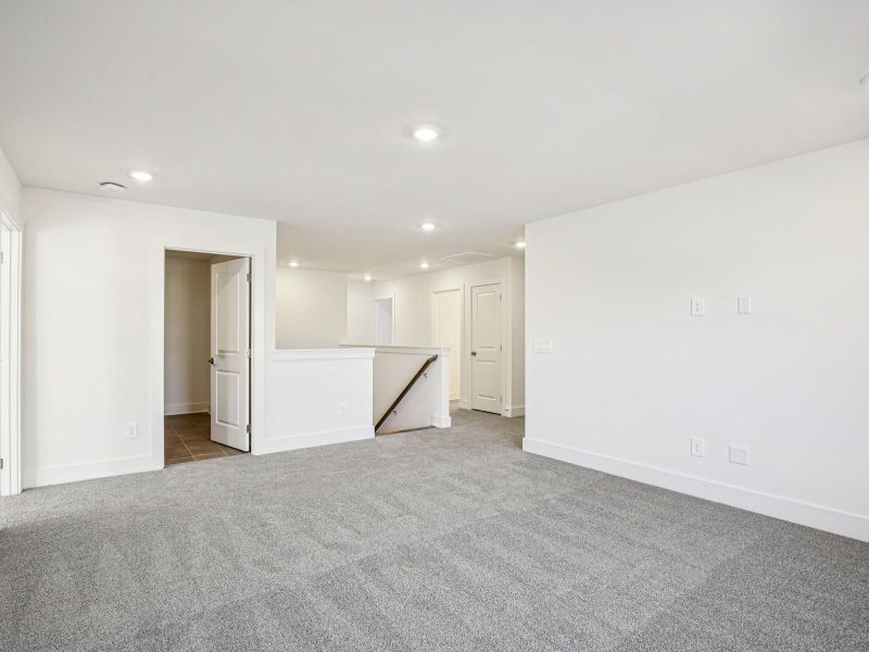 Spacious, unfurnished interior of a new home in Benders Cove - Reserve Series, Mount Juliet (Image 9).