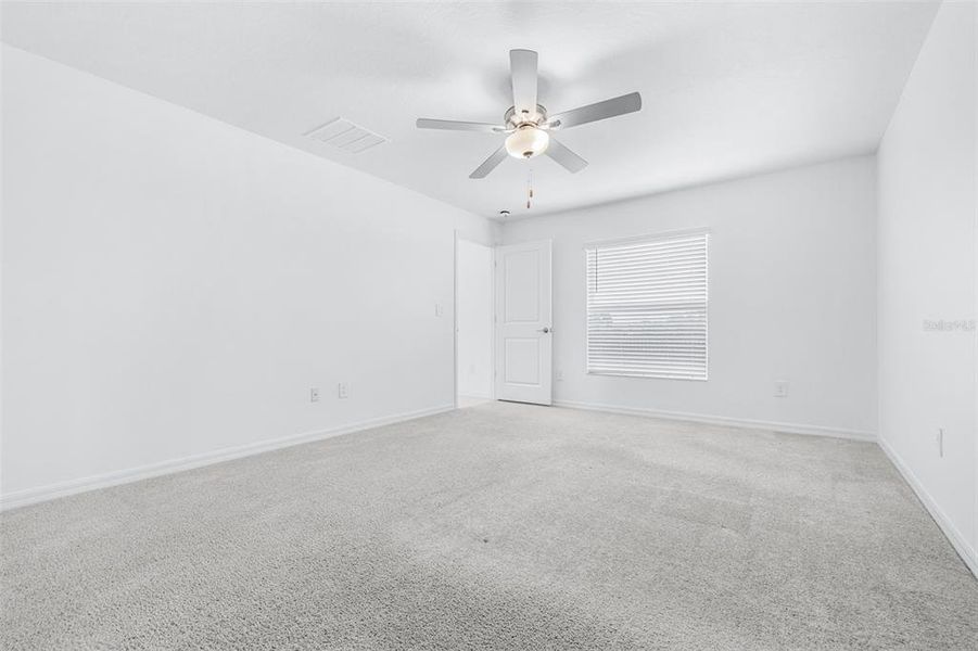 Spacious, unfurnished interior of a new home in Wind Meadows South, Bartow (Image 41). Spacious, unfurnished interior of a new home in Wind Meadows South, Bartow (Image 41).