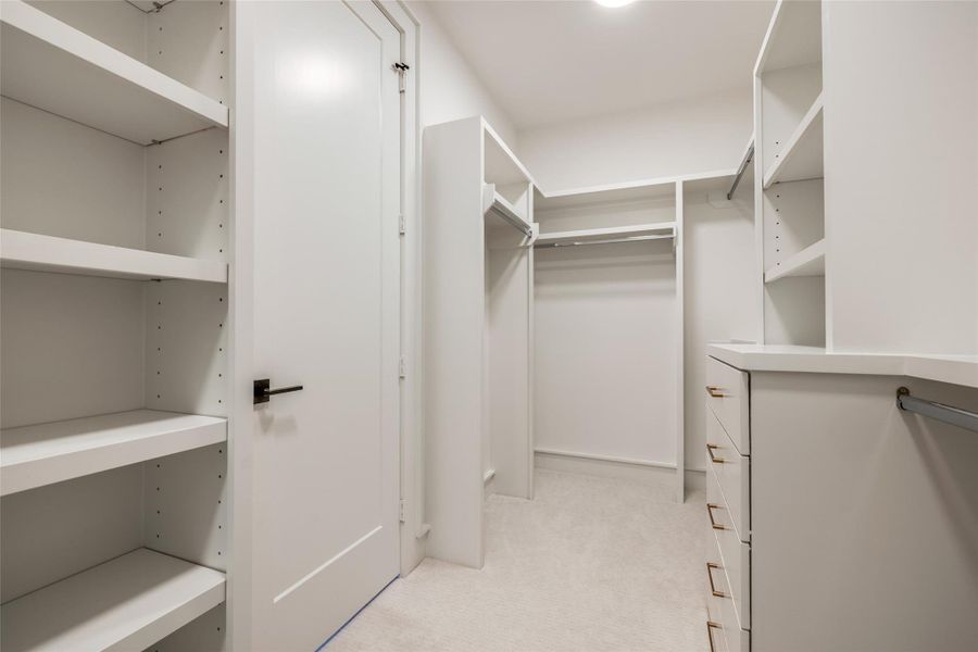 * LAST ONE LEFT ** Estimated Completion date 10/15/2026 ** ASK ABOUT CUSTOMIZATION OPTIONS DURING CONSTRUCTION ONLY* MAZZARINO MODEL HOME* PHOTOS MAY SHOW A SIMILAR FLOOR PLAN AND/OR UPGRADED/ALTERNATIVE FINISHES* Please use these photos as a guide* THIS IS AN ACTIVE CONSTRUCTION SITE, BUYERS MUST REQUEST APPOINTMENT TO BE ON PREMISES AT ALL TIMES.